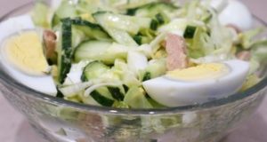 Салат с печенью трески