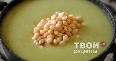 Суп из кабачков с фасолью