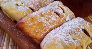 Слойки с яблоками к чаю и кофе