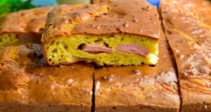 Заливной пирог с сосисками и сыром