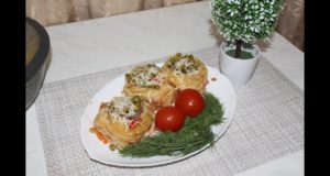 Гнезда с фаршем и зеленым горошком