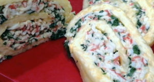 Сырный рулет с крабовыми палочками и яйцом