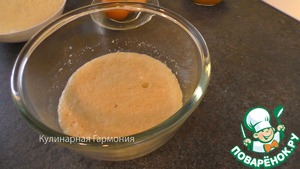 Сдобные рогалики с вареной сгущенкой и шоколадом