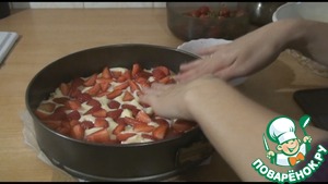 Клубничный пирог с заварным кремом