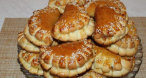 Булочки гребешки с повидлом