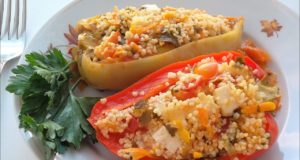 Фаршированный перец с овощами и кускусом