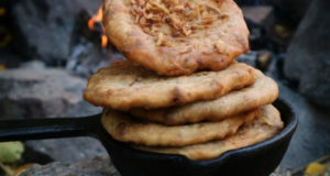 Лепешки со шкварками