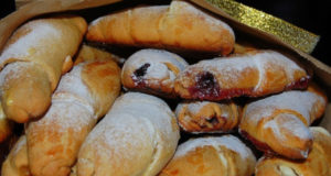 Рогалики без сахара Из песочного теста с начинкой