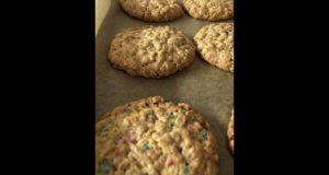Овсяное печенье с шоколадом и посыпкой