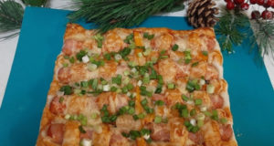 Слоеный пирог с сосисками