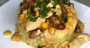 Куриное филе с фасолью и кукурузой