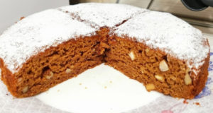 Постный кофейный пирог с орехами