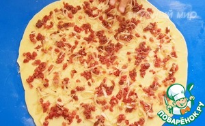 Слоёный хлеб с мясом