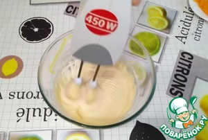 Ванильные маффины с мандаринами и миндалем