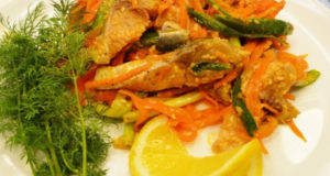 Скумбрия с зелёным луком по-корейски