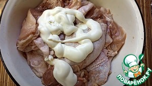 Фаршированные рулетики из куриного бедра