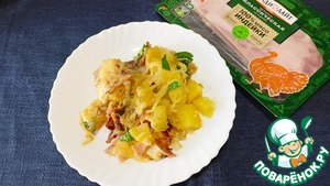 Картофель с ветчиной и сыром в мультиварке