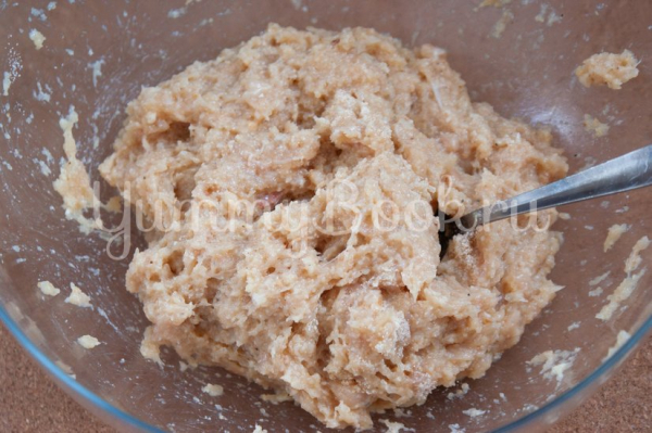 Куриные фрикадельки в медовом соусе